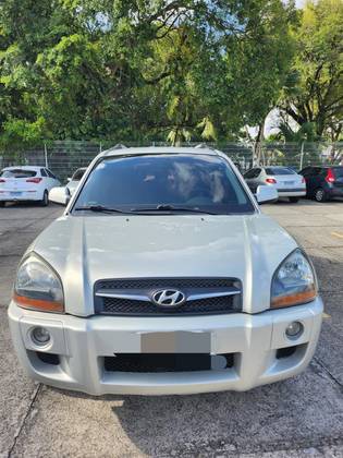 HYUNDAI TUCSON 2.0 MPFI GLS 16V 143CV 2WD GASOLINA 4P AUTOMÁTICO